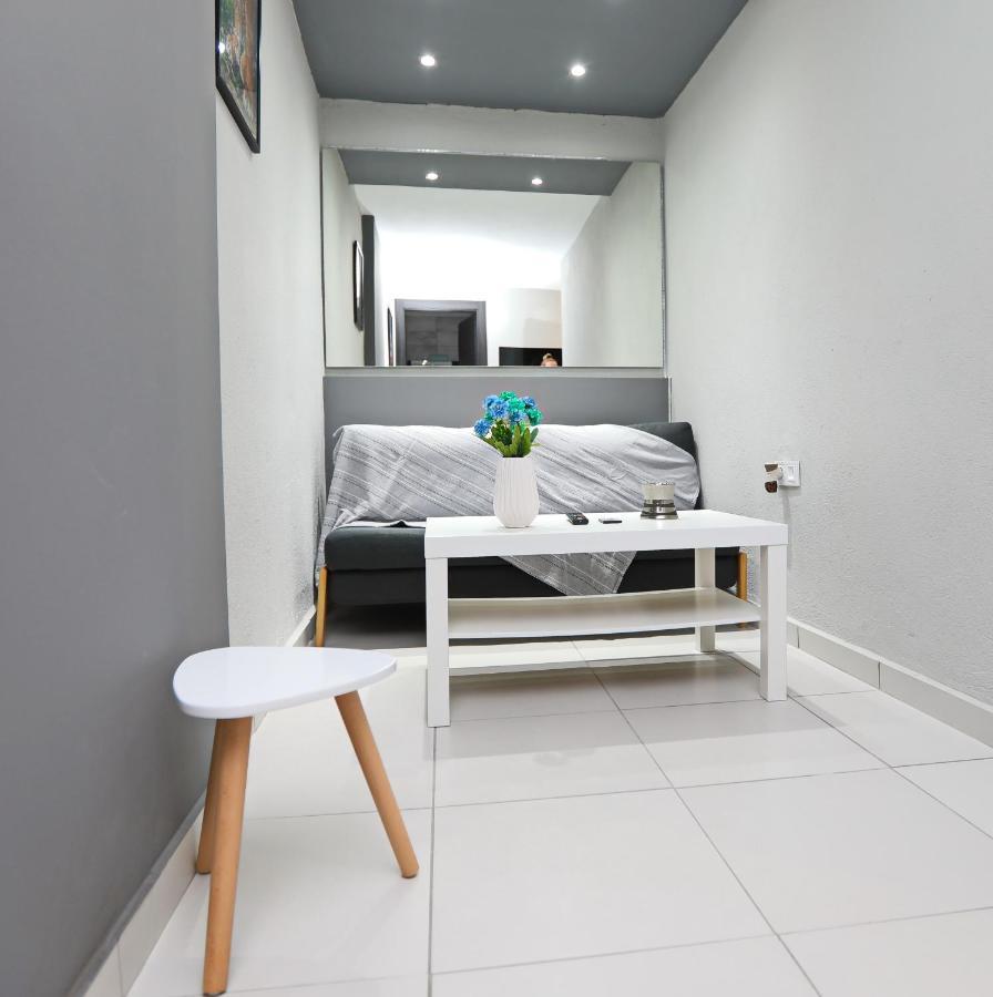 Ilposto Down Apartment Кавала Екстериор снимка